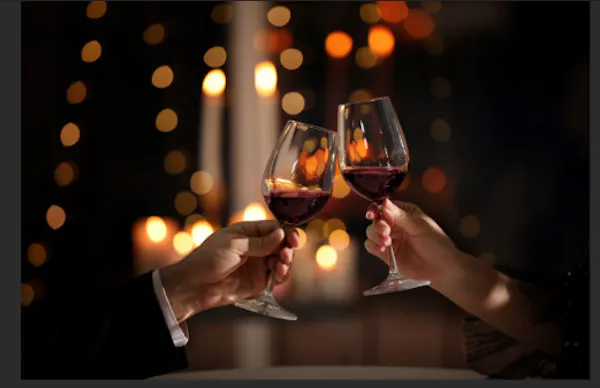 stemware, drinkware, tableware, wine glass, alcoholic drink, barware