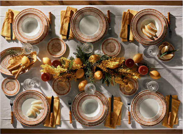tableware, dishware, serveware, plate, porcelain, cutlery