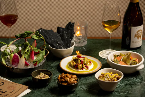 food, tableware, ingredient, stemware, recipe, cuisine