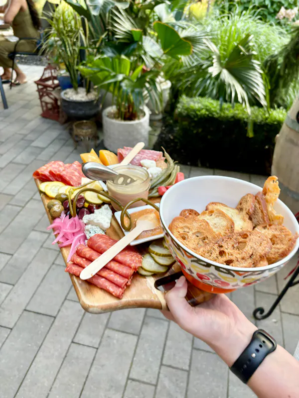 food, ingredient, tableware, finger food, brunch, produce