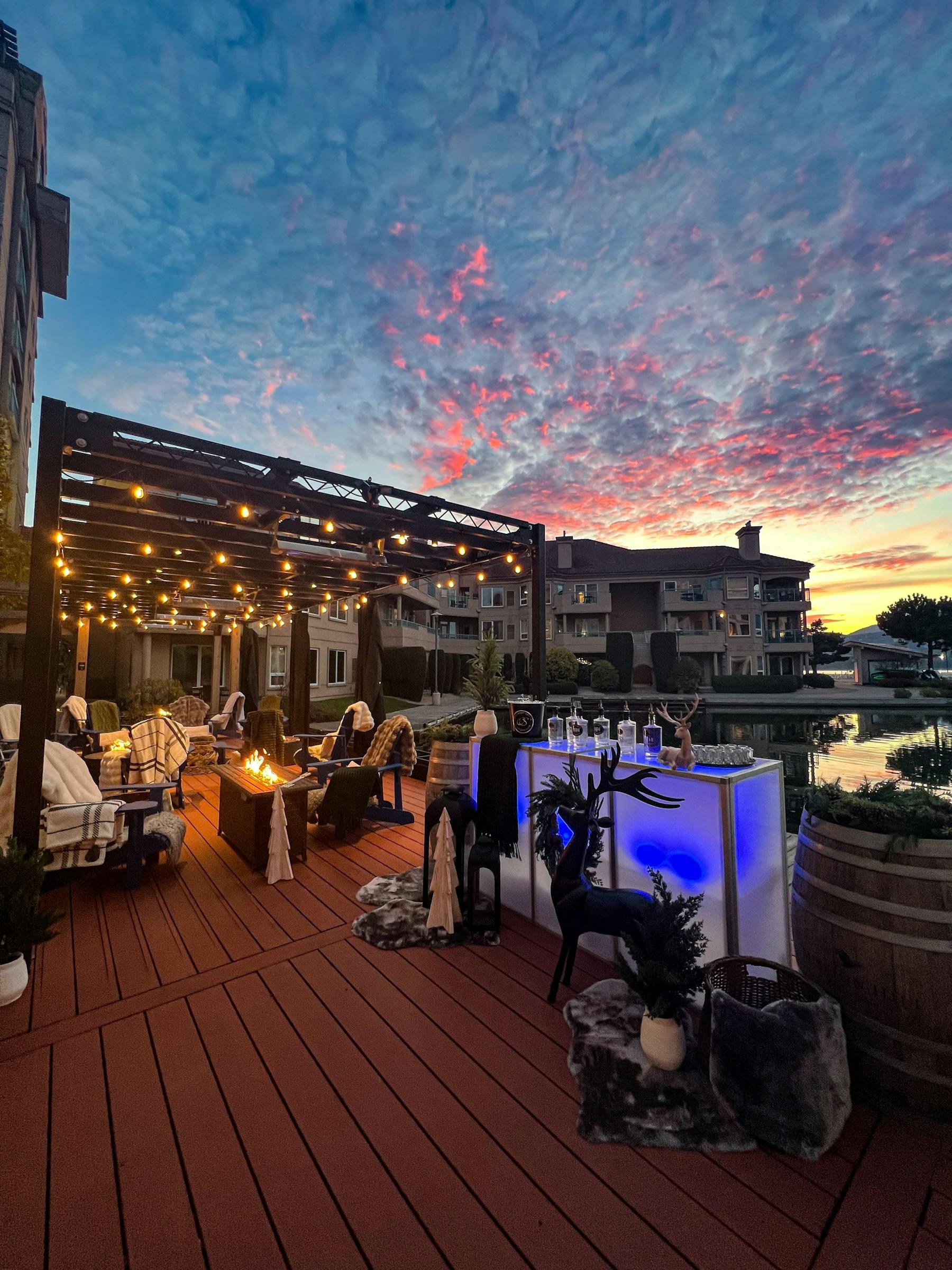 OAK + CRU Social Kitchen & Wine Bar Kelowna, BC Tock