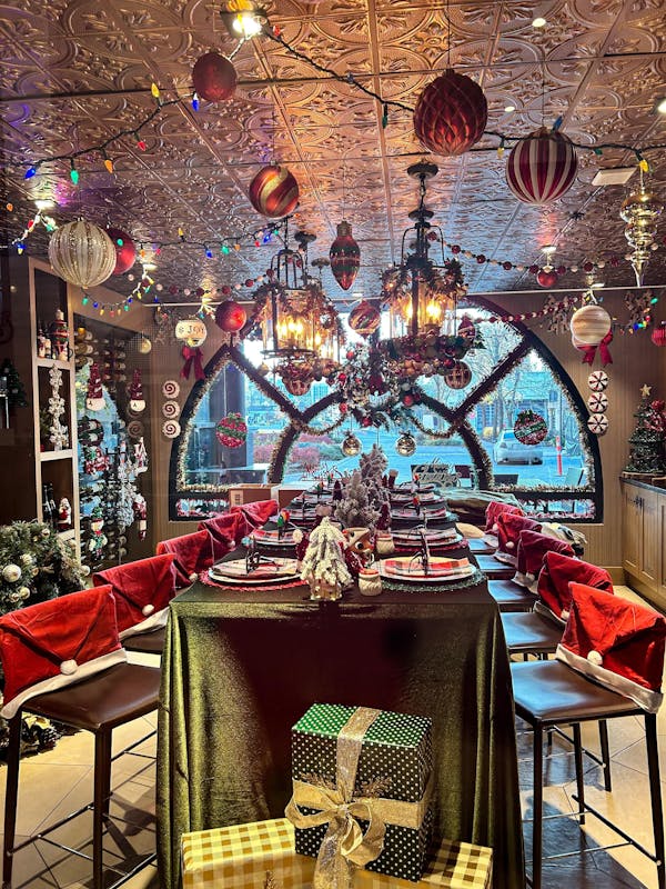 OAK + CRU Social Kitchen & Wine Bar Kelowna, BC Tock