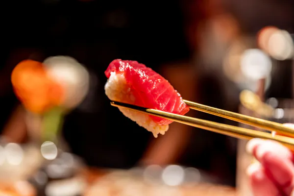food, tableware, ingredient, sushi, recipe, dishware