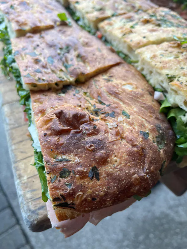 food, ingredient, leaf vegetable, finger food, bread, recipe