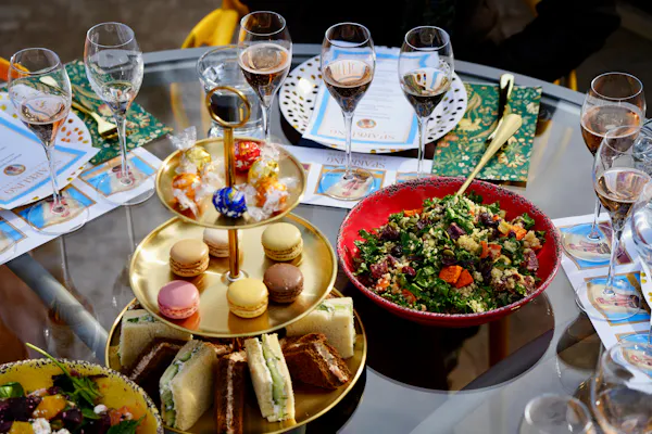 tableware, drinkware, table, serveware, furniture, food