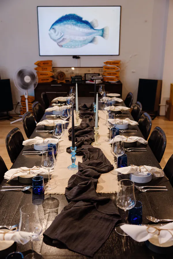 table, tableware, blue, conference room table, building, tablecloth