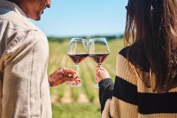 hand, tableware, stemware, drinkware, sky, wine glass