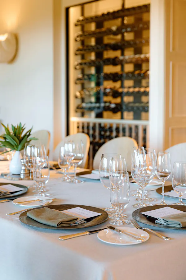 furniture, stemware, tableware, table, drinkware, glass