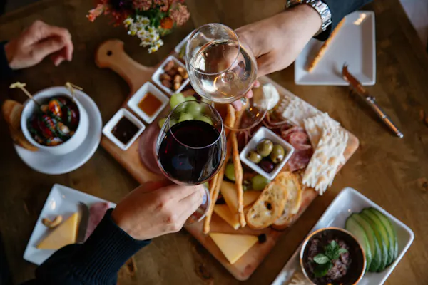 food, tableware, stemware, ingredient, drinkware, alcoholic drink