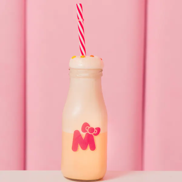hand, liquid, food, lighting, candle, pink