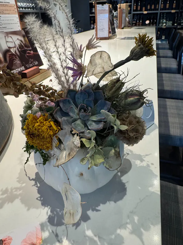 floristry, flower bouquet, cut flowers, flower arranging, centrepiece, flowerpot