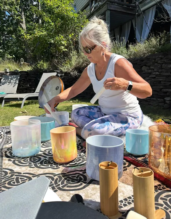 drinkware, serveware, plastic, cup, bucket