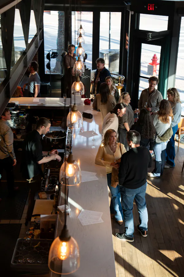 glass, conversation, restaurant, customer