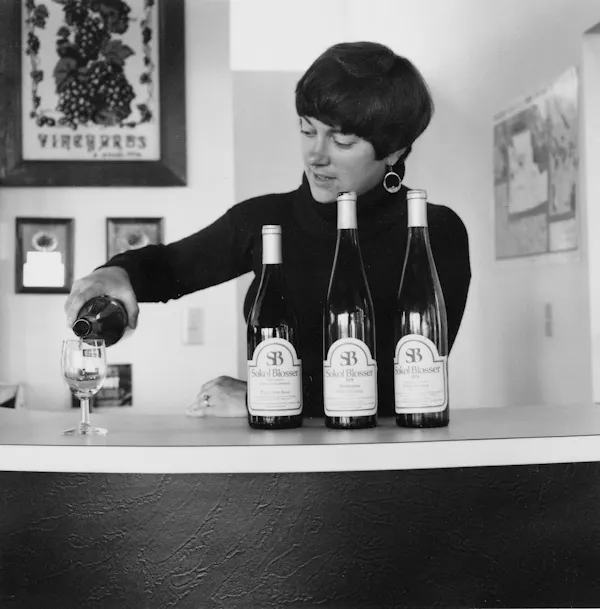 bottle, picture frame, drinkware, barware, black-and-white, style