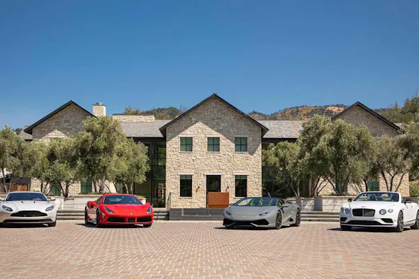 car, supercar, sports car, performance car, luxury vehicle, estate