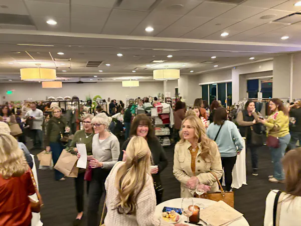 jeans, crowd, trousers, flooring, ceiling, event