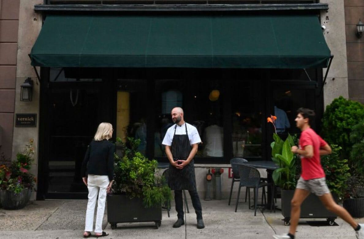 Outdoor patio of Vernick Food & Drink in Philadelphia, PA